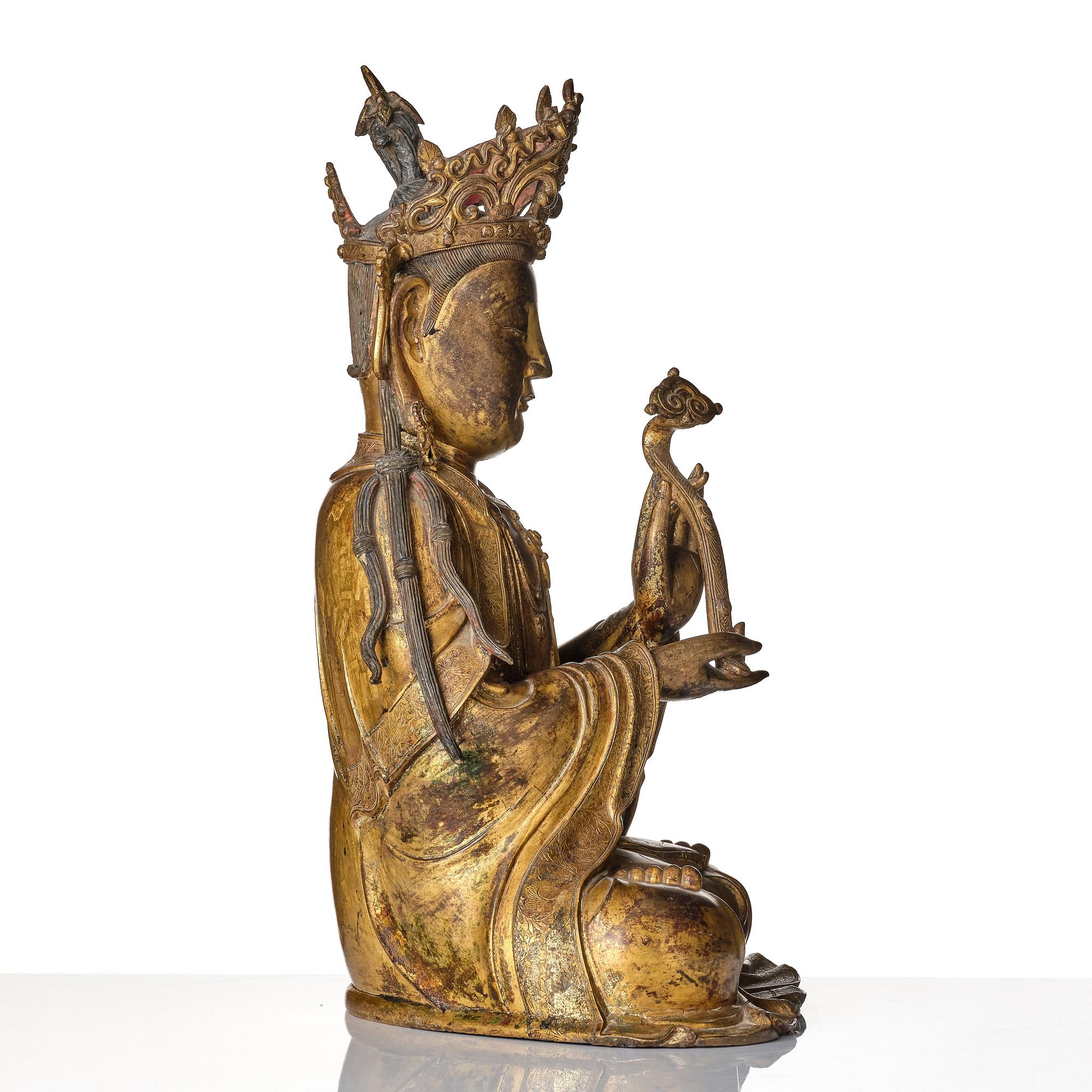 Bodhisattva, förgylld brons. Mingdynastin (1368-1644).