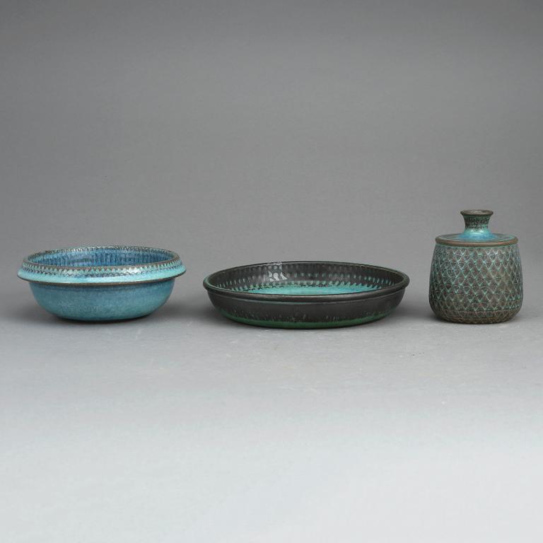 VAS samt SKÅLAR, 2 st, stengods, Stig Lindberg, Gustavsbergs studio.