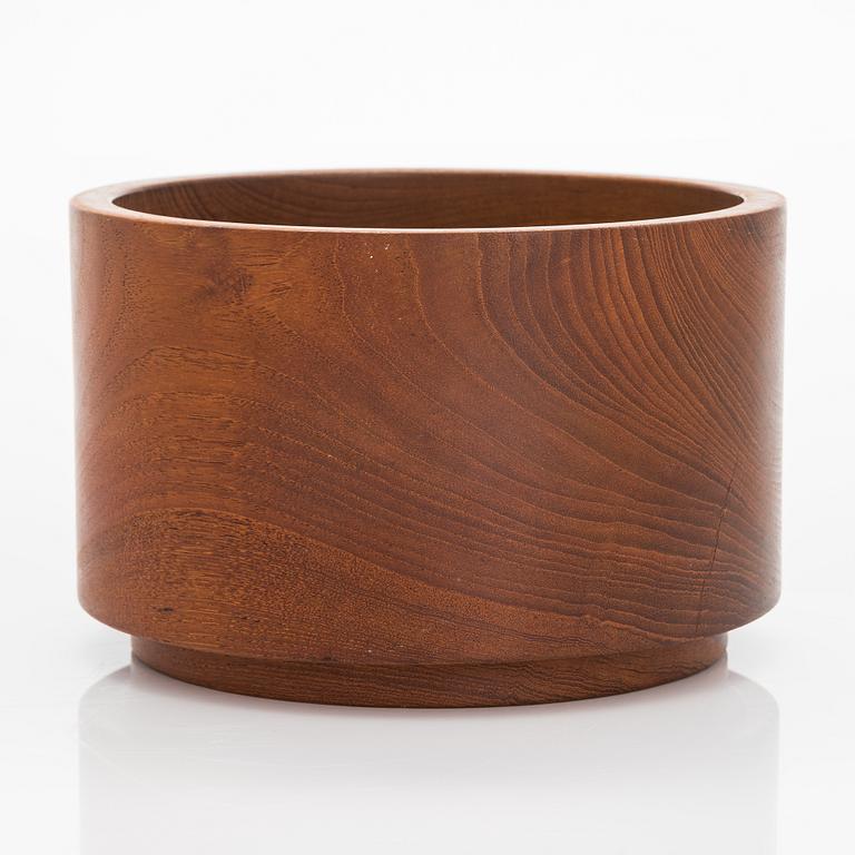 Bertel Gardberg, a teak wood serving bowl, marked BG Finland.