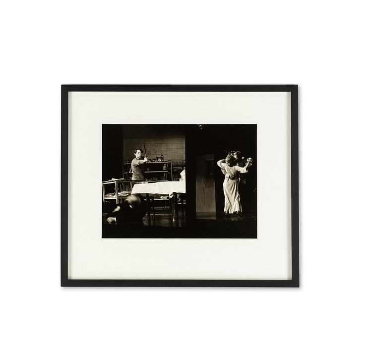 Tom Benson, photograph, 4 pcs, with copyright stamp on verso.