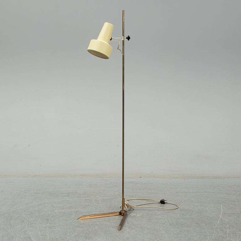 GOLVLAMPA, 1900-talets andra hälft.