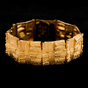 Björn Weckström, BRACELET, "Suma", 14K gold. Lapponia 1971.