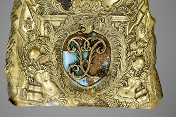 MÖSSPLÅT, till paradmitra, för Peter III livgrenadjärer förgylld mässing, Ryssland, 1756-62.