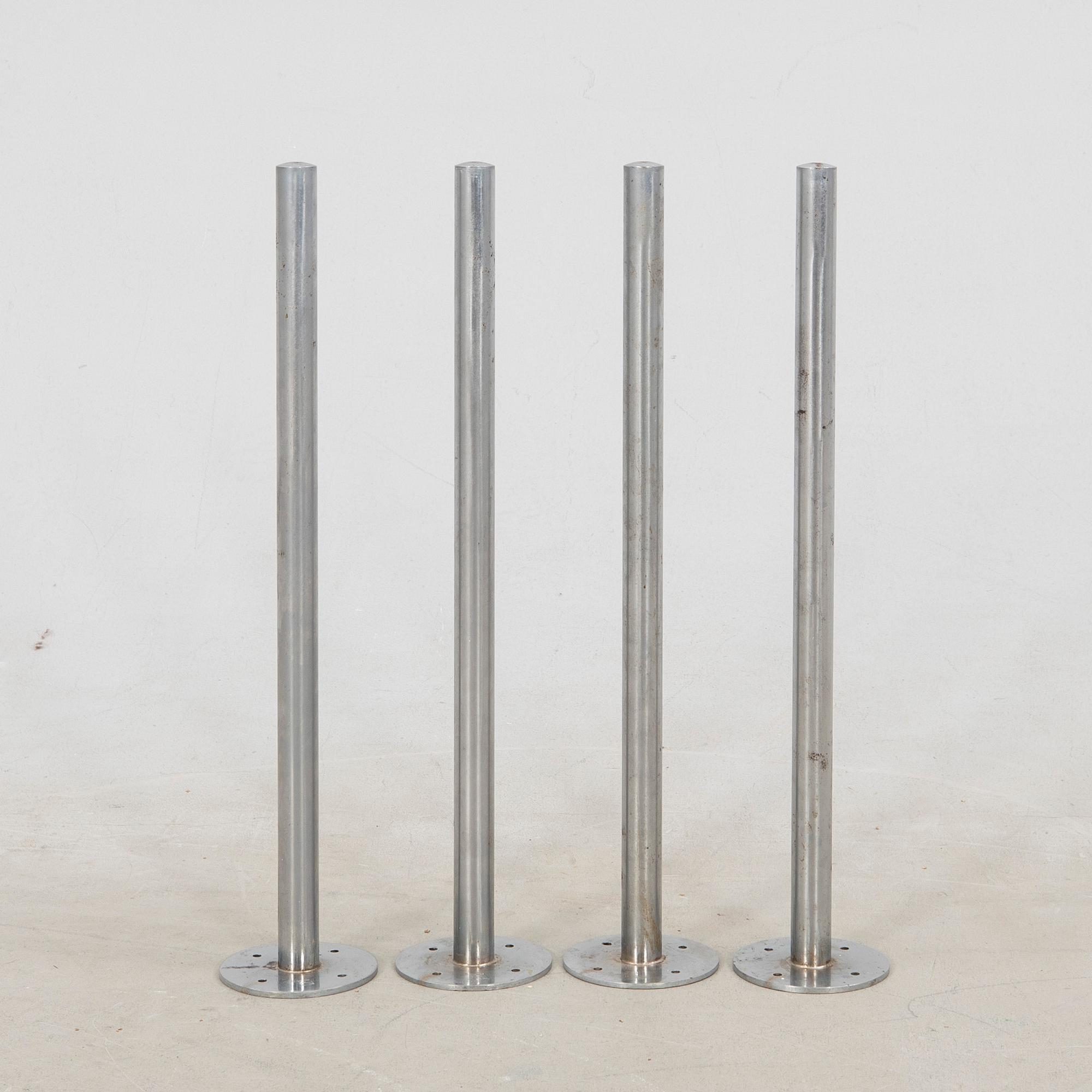 Poul Kjaerholm, Bordsben, 4 st, för bord "PK-41", Danmark.