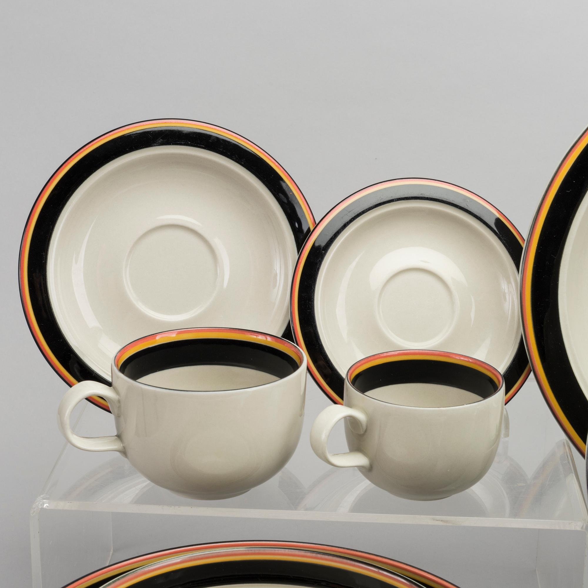 A 75 PCS DINNER SERVIS "REIMARI" INKERI LEIVO FOR ARABIA FINLAND.