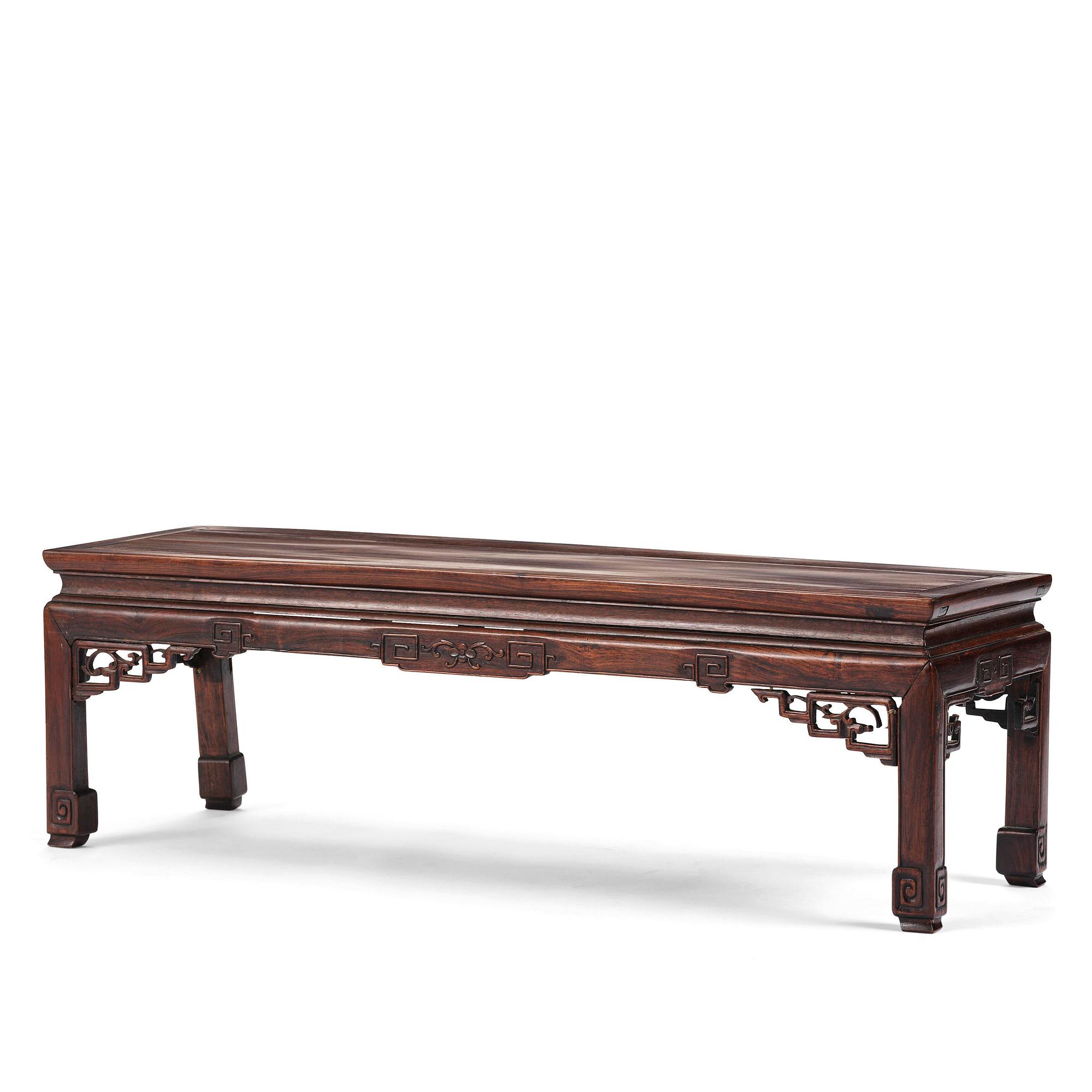 Bord, hardwood. Qingdynastin, 1800-tal.