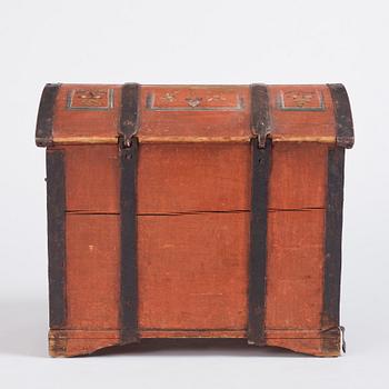 A painted provincial chest, Norbotten, Sweden, dated 1827.
