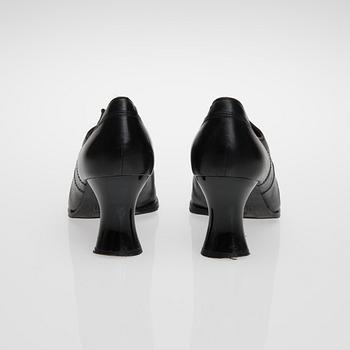 SKOR, Charles Jourdan.