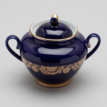 KAFFE- / TESERVIS, porslin, Sovjetunion, 1900-talets slut.