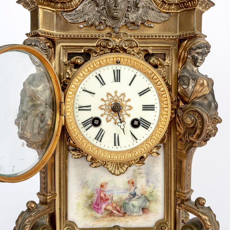 A Neo Renaissance table clock around 1900.