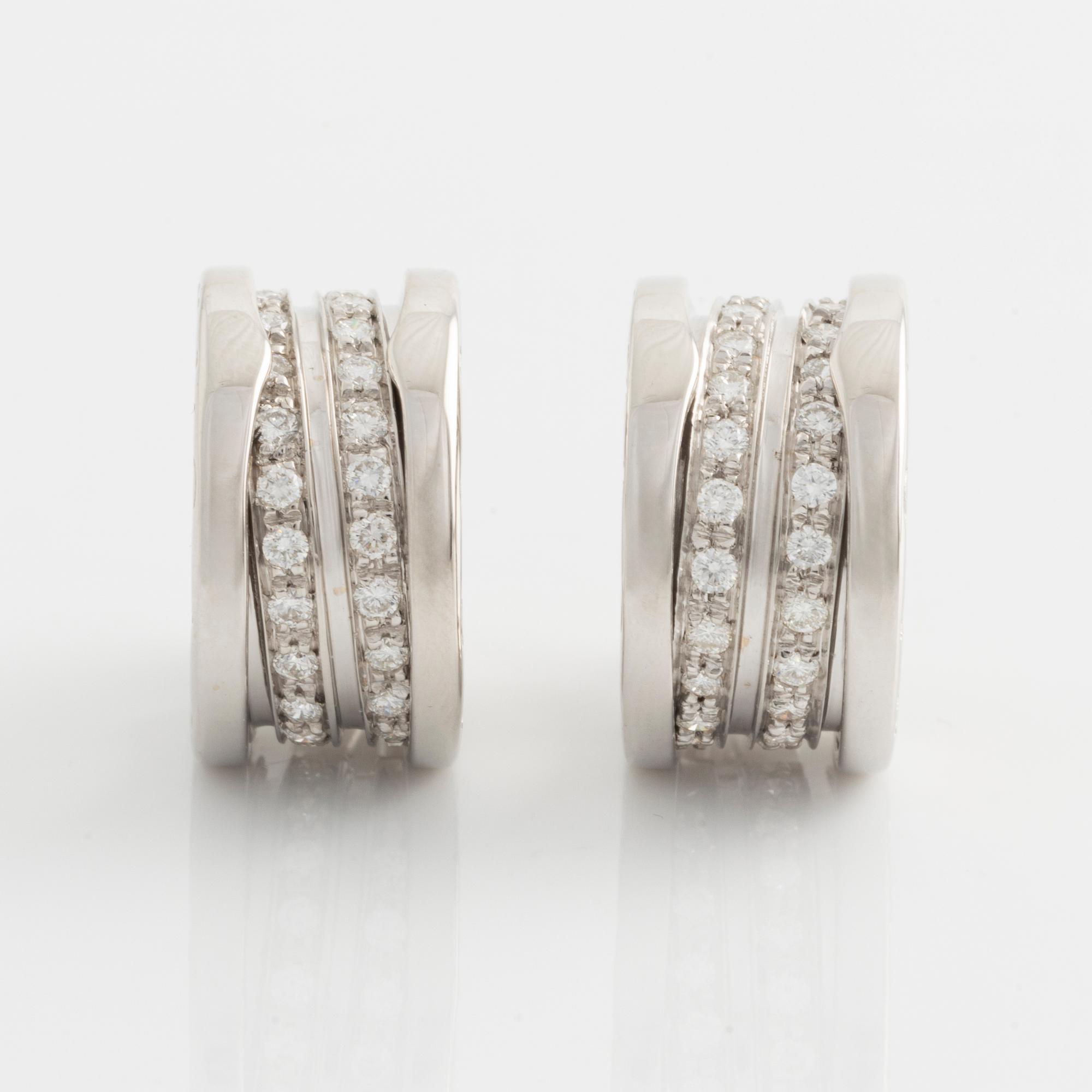 Bulgari, örhängen, "B Zero1", vitguld med briljantslipade diamanter.