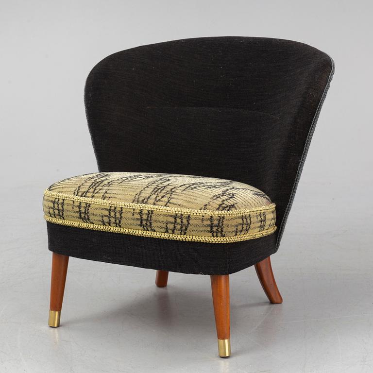 A Swedish Modern easy chair, 1940's/50's.