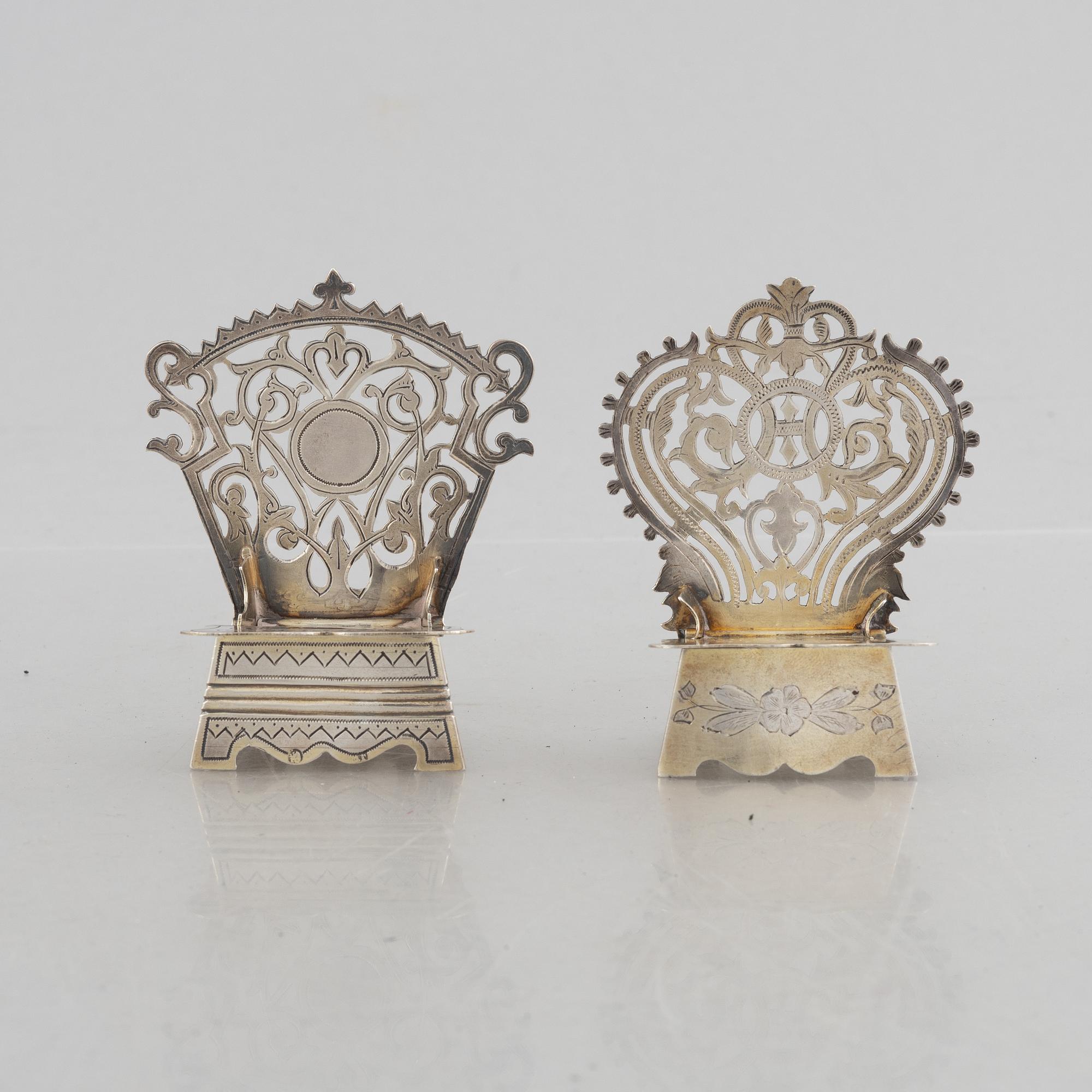 Two Russian silver salt-chairs, circa 1900.