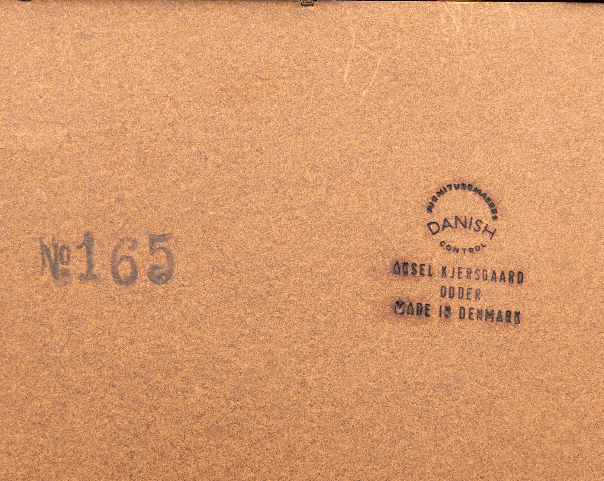 Aksel Kjersgaard spegel Odder Danmark 1900-talets andra hälft.