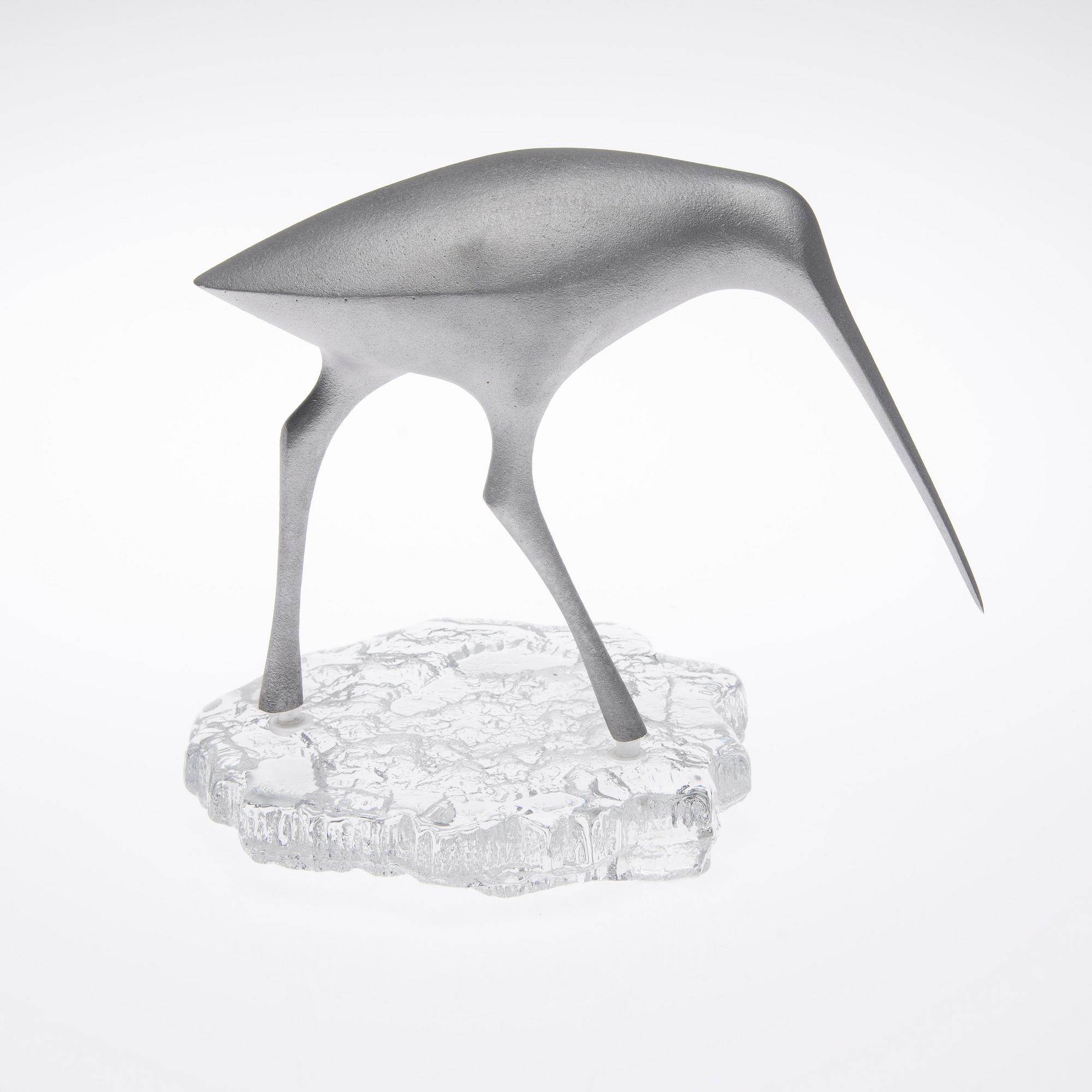 SKULPTUR, Aluminium och glas, "Beckasin". Stämplad Made in Finland, Kultakeskus Oy, Design: Tapio Wirkkala.