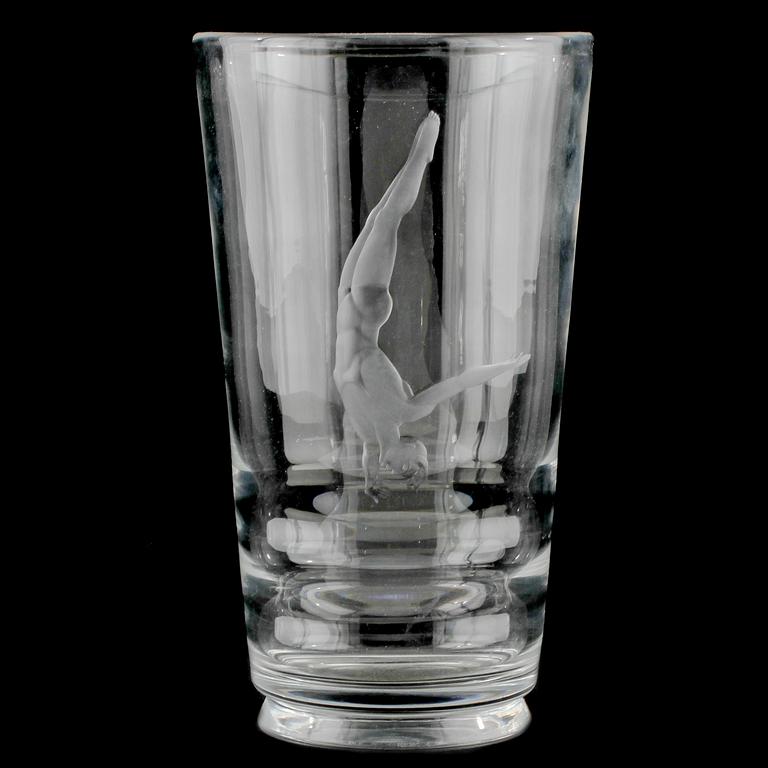 VAS, glas, Vicke Lindstrand, Orrefors, signerad och otydligt märkt, 1900-talets andra kvartal.