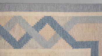 MATTA, rölakan, Anna Johanna Ångström, monogramsignerad Å, ca 226 x 166 cm.