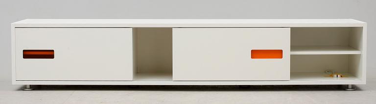 SIDEBOARD, "Funk", Per Söderberg, David Design, formgiven år 2000.