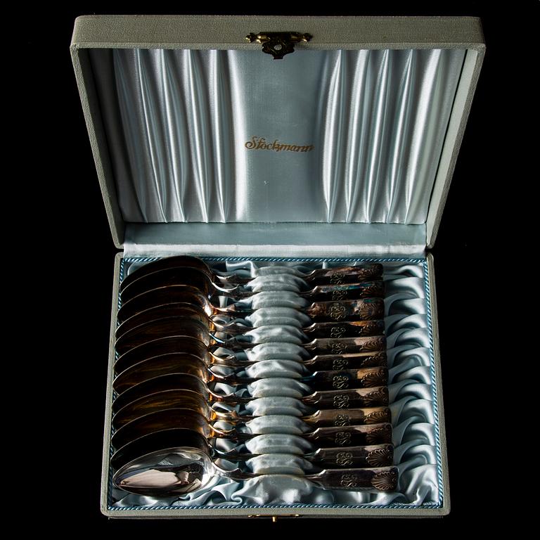 BESTICK, 62 delar, silver, "Mussla", Kultakeskus, Tavastehus, 1950-tal. Totalvikt utan knivar 1378,6 g.
