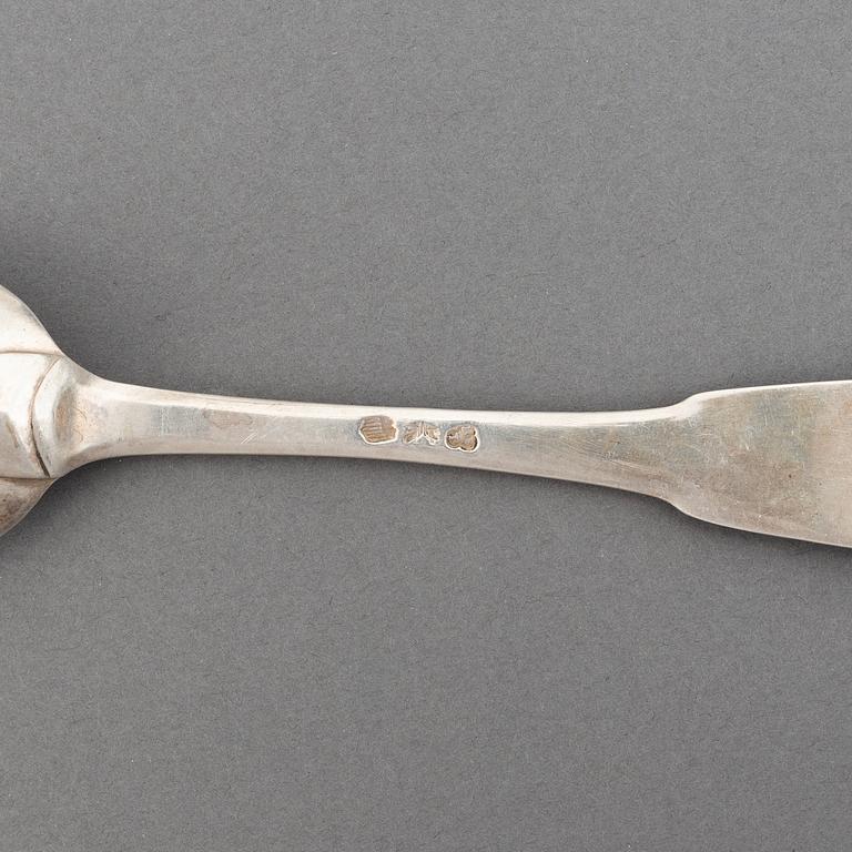 Matskedar och matgafflar, 6 st (3+3), silver, Lausanne 1700-tal.