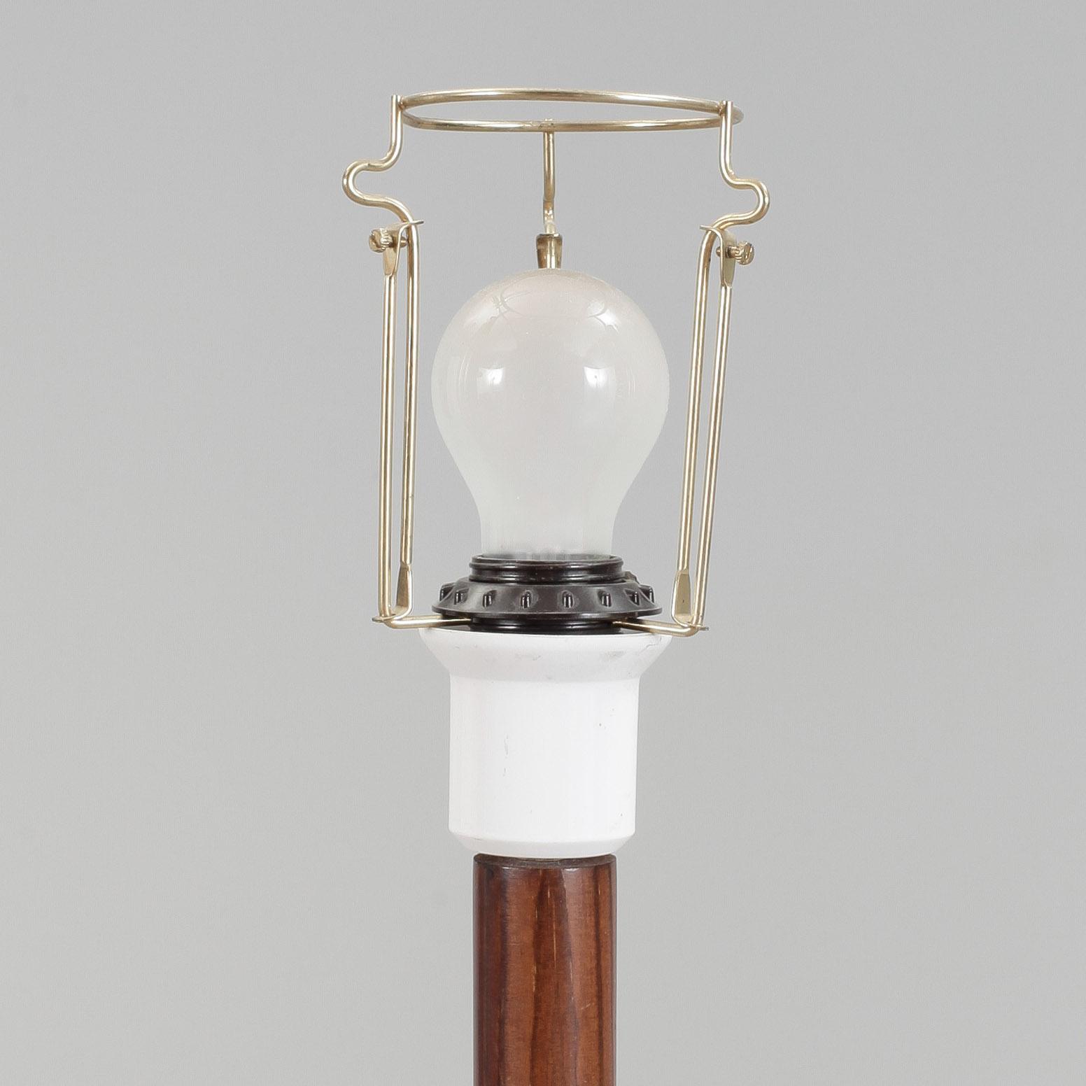 BORDSLAMPA, Danmark, 1950-talets mitt.
