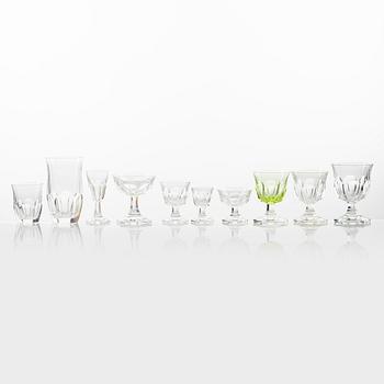 Glasservis, Elis Bergh, glasservis, ca 115 delar "Kronoberg", 1900-talets mitt.