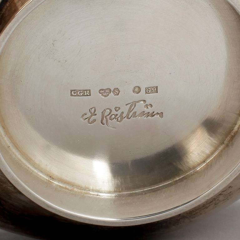 SKÅLAR, 2 st, bland annat en E. Råström, Stockholm, 1933. Vikt 275 gram.