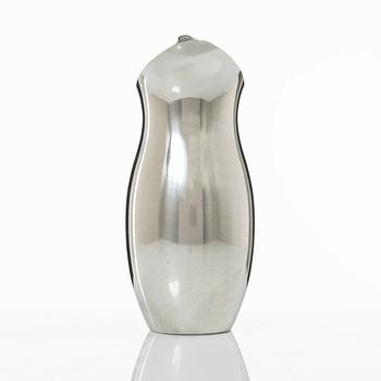 Sebastian Schildt, a pewter jug, Firma Svenskt Tenn, Stockholm 2021.