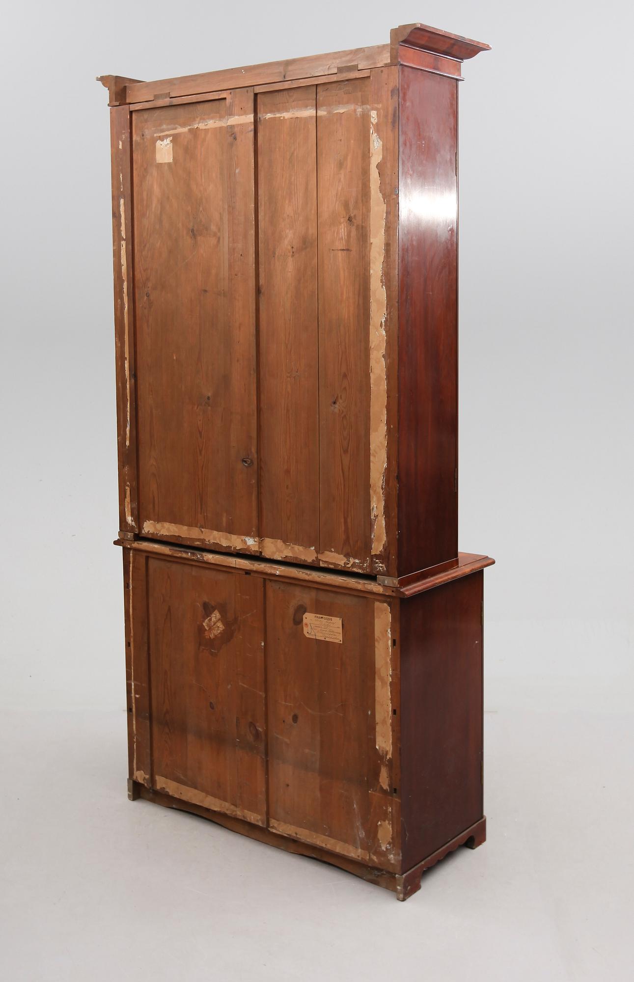 BOKSKÅP, senempire, 1800-talets mitt.