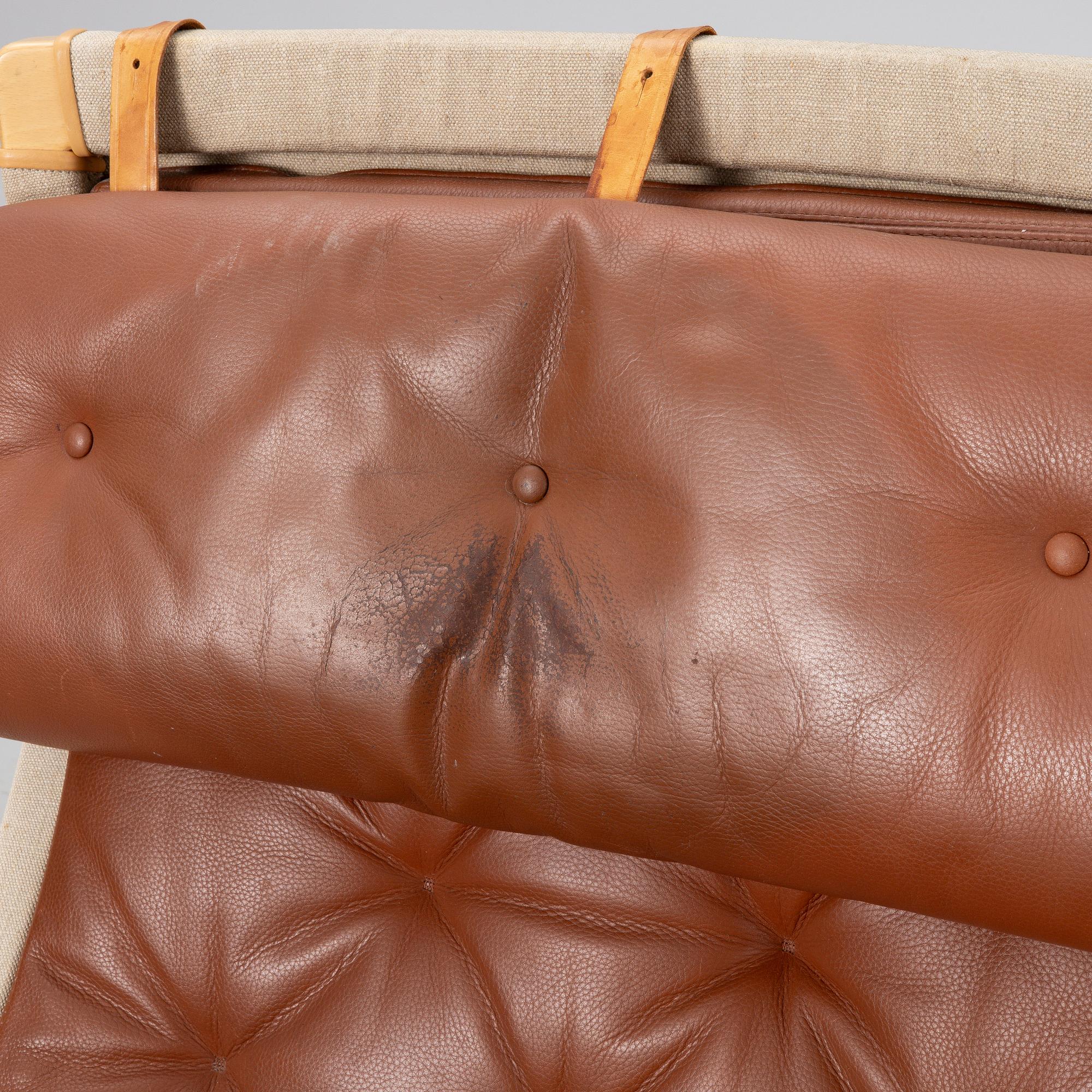 Bruno Mathsson, fåtölj med fotpall, "Pernilla", Dux.