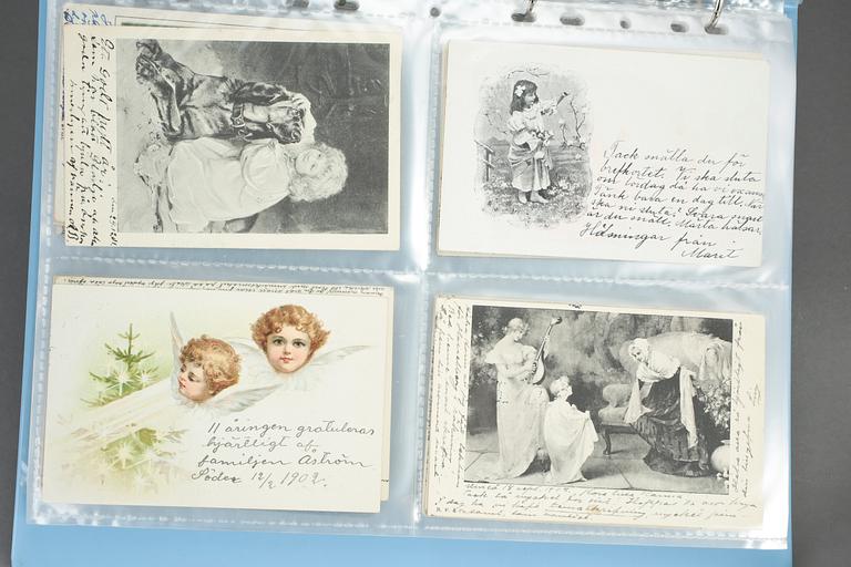 VYKORT, JULKORT OCH POSTKORT, 1900-talets början. Totalt ca 460 stycken i två album.