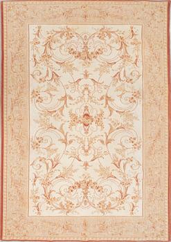 Laura Ashley, rug, machine-made, 234 x 156 cm.