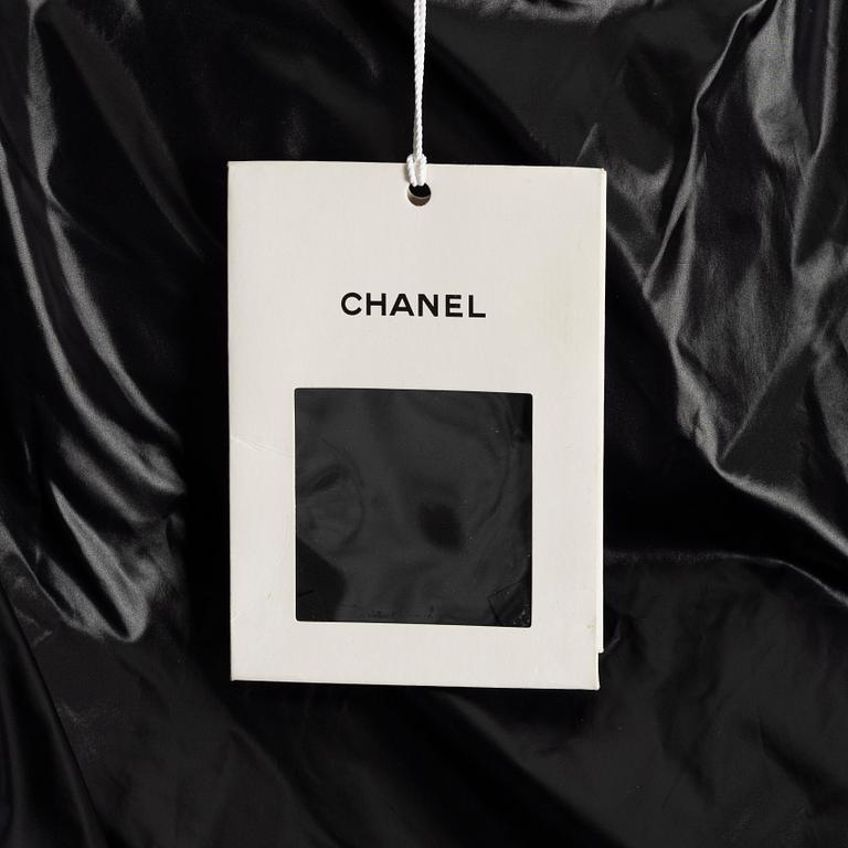 Chanel, dunjacka, fransk storlek 38.