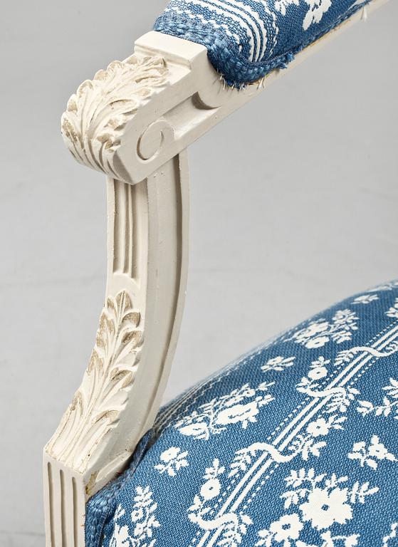 KARMSTOLAR, ett par, gustaviansk stil, 1900-tal.