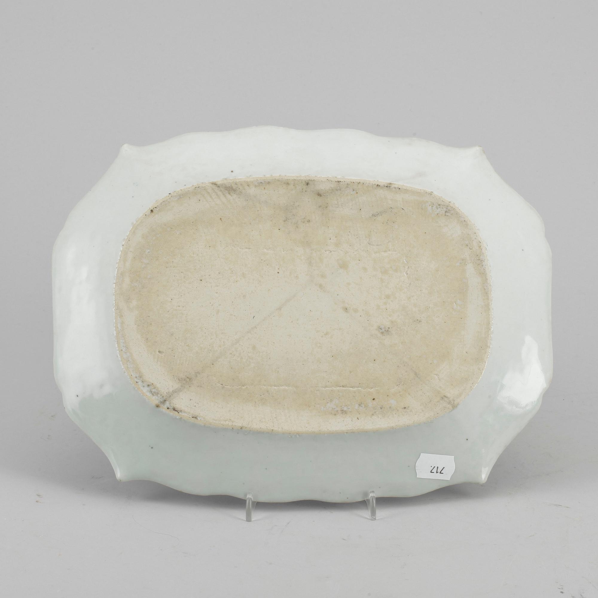 STEKFAT, porslin, Kina, Qing dynastin, Qianlong (1735-96).
