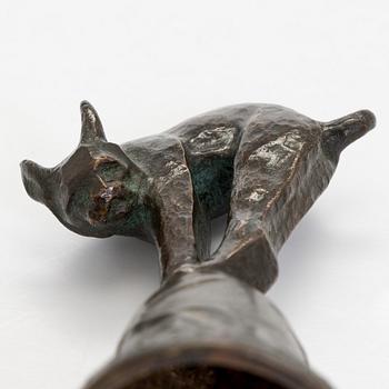 Jussi Mäntynen, Lynx on a counter bell.