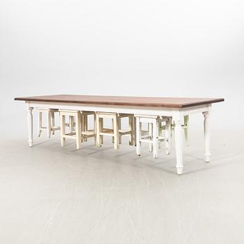 Table with stools (8 pcs) modern production.