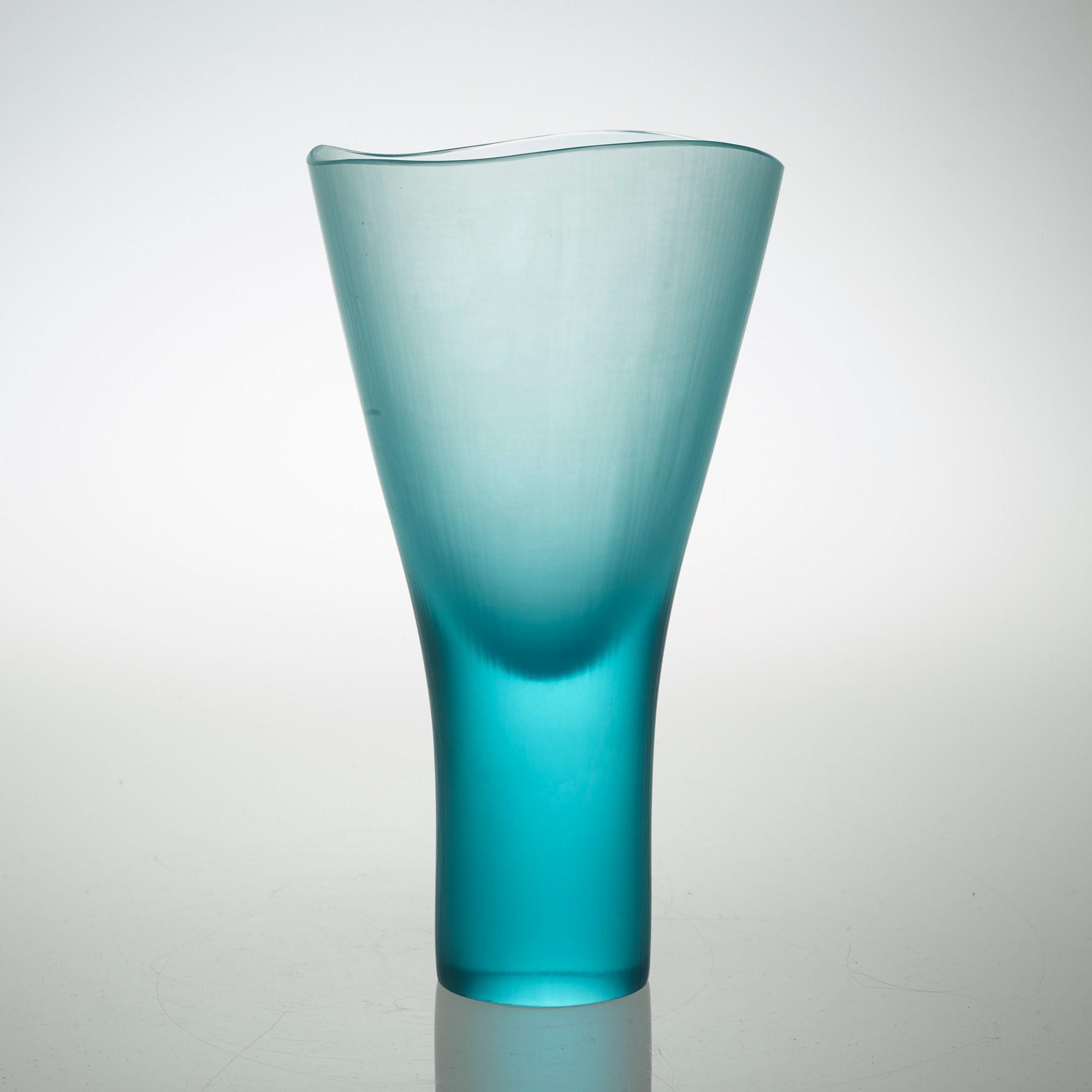 VAS, glas, Ludovici Diaz De Santillana,  "battuto", Venini, Murano, Italien 1990-tal.