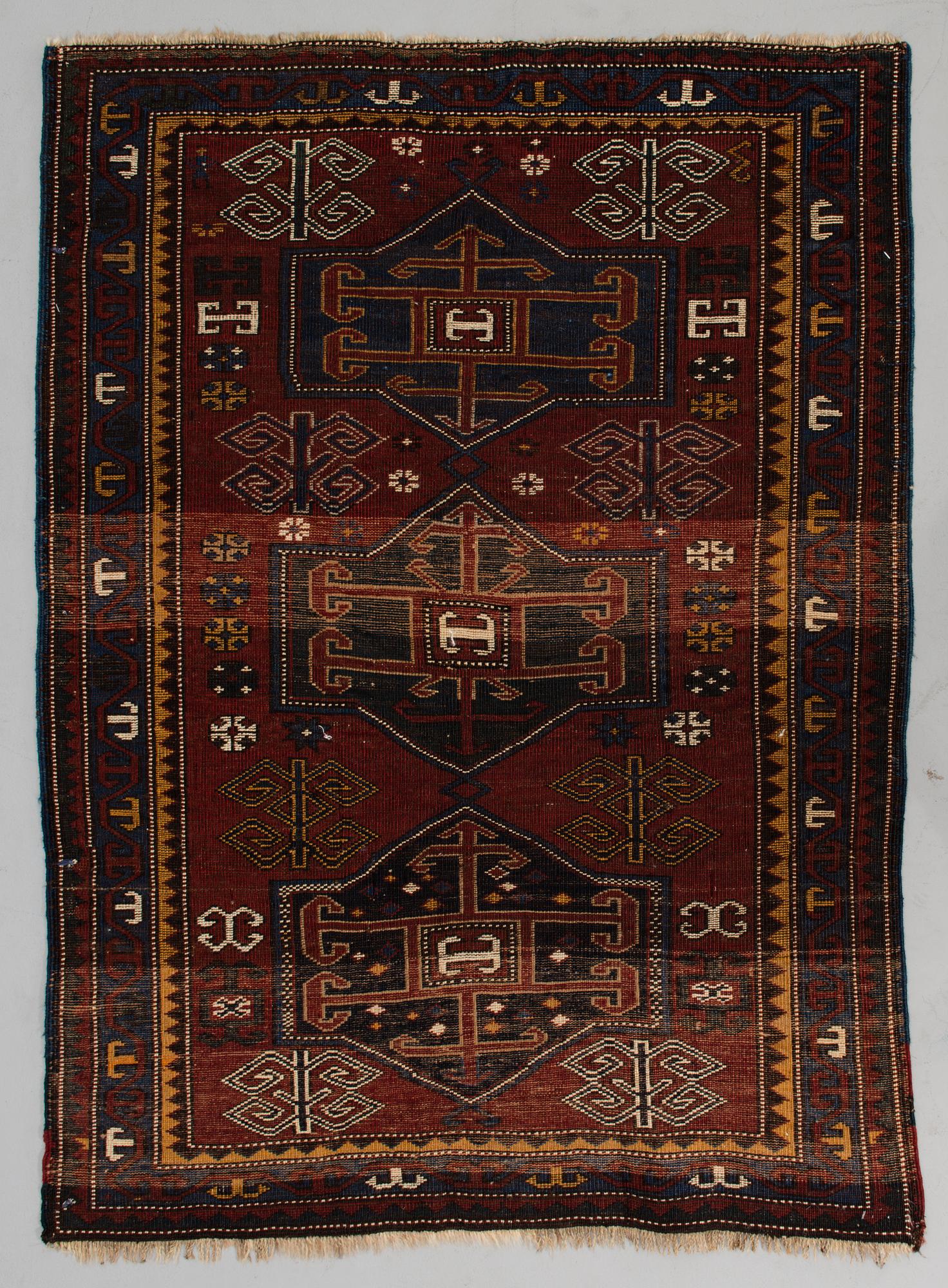 MATTO, Kazak, semiantiikki 106x144 cm.