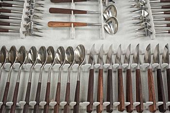 BESTICKSERVISDELAR, 143 st, "Lion de Lux", Bertel Gardberg, Hackman, Finland. Modellen formgiven år 1958.