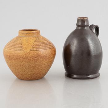 Erich & Ingrid Triller, vaser, 2 st, Tobo.