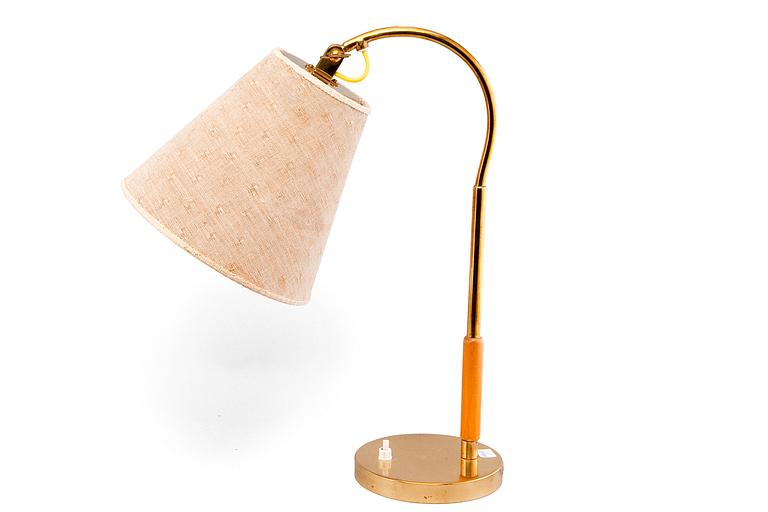 Paavo Tynell, A TABLE LAMP.