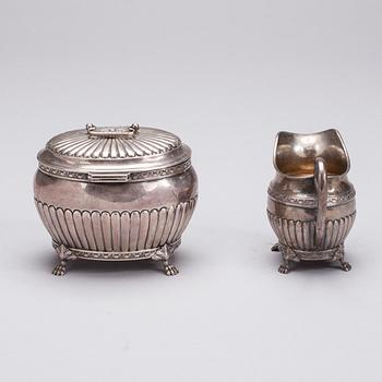 SOCKERSKRIN och GRÄDDSNÄCKA, silver, Karlstad, Sverige 1917. Vikt 284 g.