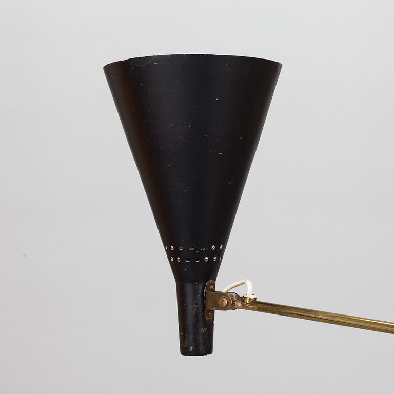 Tapio Wirkkala, A mid-20th-century 'K 10-11' floor light for Idman.