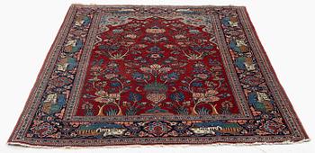 A semi-antique Kashan rug, Central Persia, c. 197 x 136 cm.