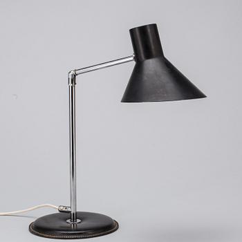 SKRIVBORDSLAMPA, Atelje Lyktan, Åhus. 1900-tal.