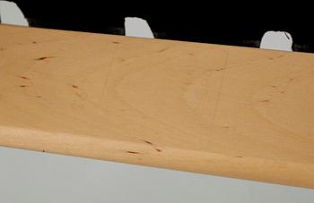 KARMSTOLAR, 2 st, modell 45, Alvar Aalto, Artek. Modellen formgiven 1947.