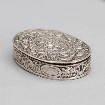 PARTI SILVER, 24 delar, bland annat 6 punschkoppar, Boliden, Stockholm 1946. Totalvikt ca 345 gram.