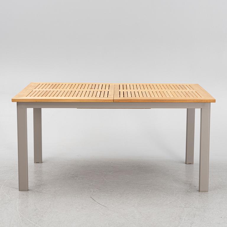 A garden dining table, 'Lyon', Brafab.