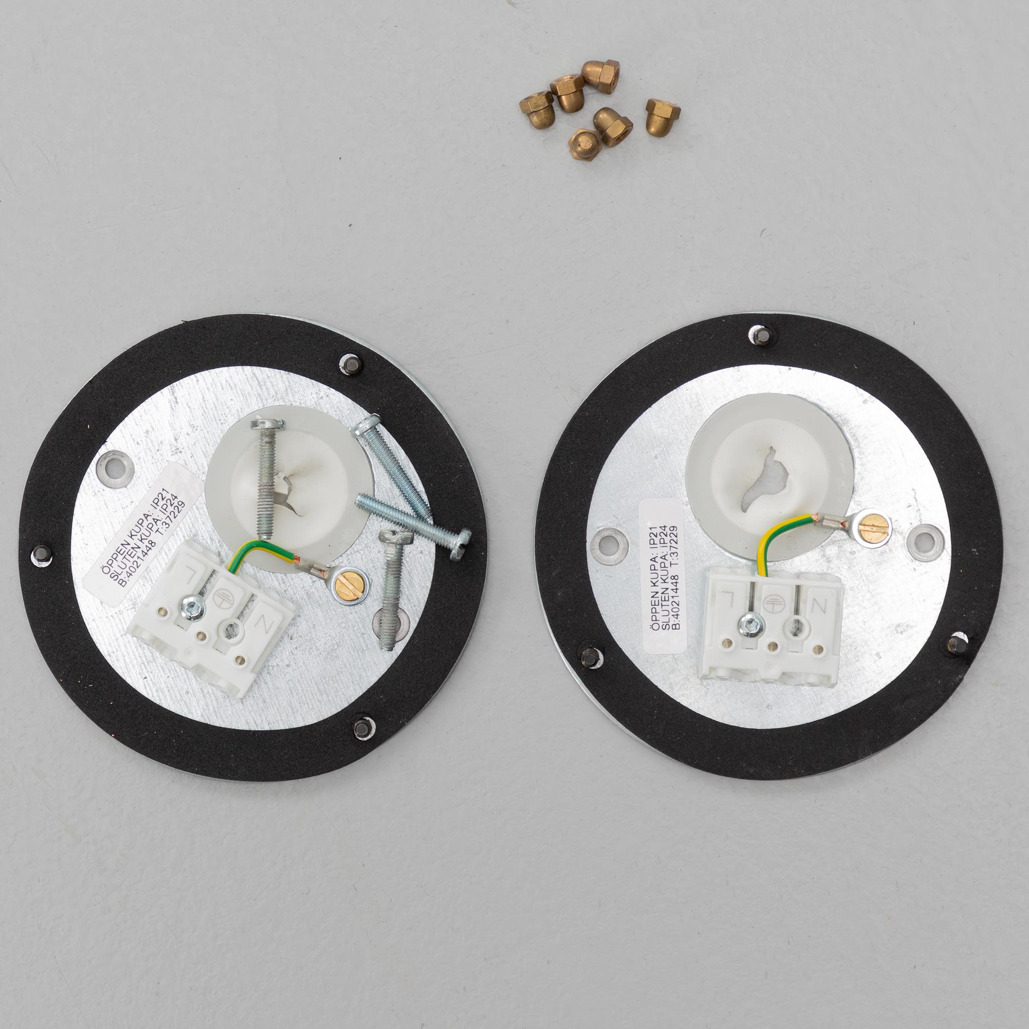A pair of ceiling lights, Karlskrona Lampfabrik.